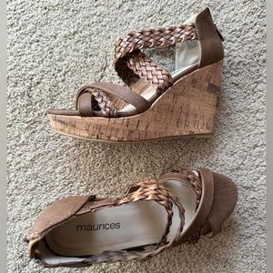 Maurices Wedges